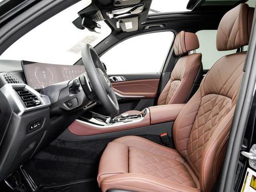 Black Sapphire Metallic 2025 BMW X5 PHEV xDrive50e