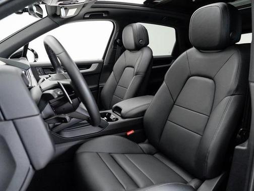 2024 Porsche Cayenne