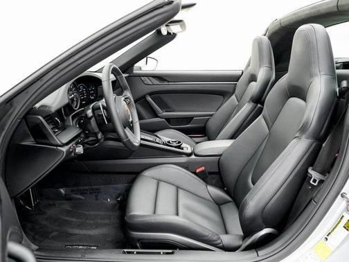 2024 Porsche 911 Targa 4 GTS