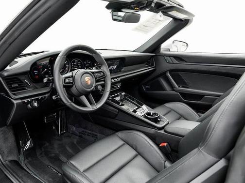 2024 Porsche 911 Targa 4 GTS