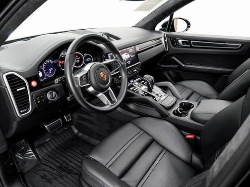 2021 Porsche Cayenne GTS