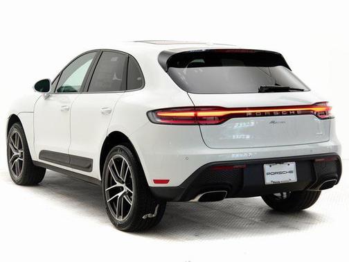 2025 Porsche Macan
