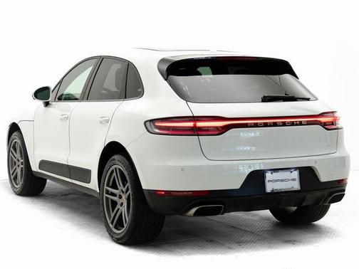 2021 Porsche Macan Base