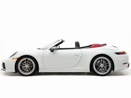 2025 Porsche 911 Carrera T