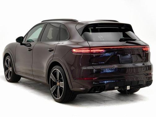 2021 Porsche Cayenne GTS