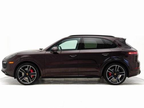 2021 Porsche Cayenne GTS