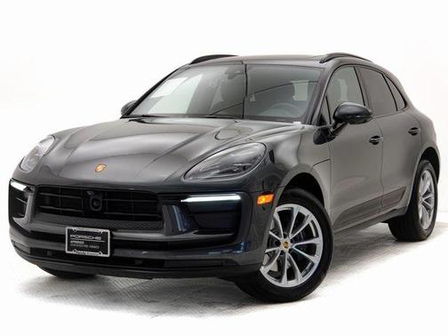 2022 Porsche Macan Base