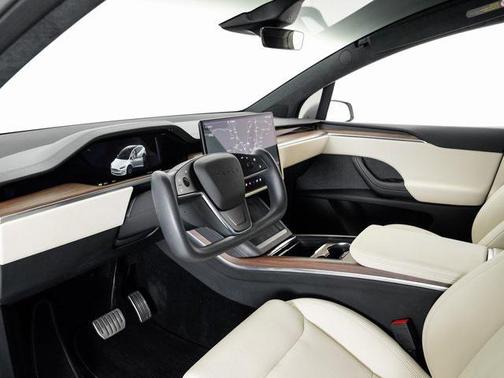 2022 Tesla Model X Dual Motor All-Wheel Drive