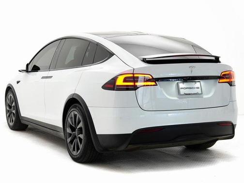 2022 Tesla Model X Dual Motor All-Wheel Drive