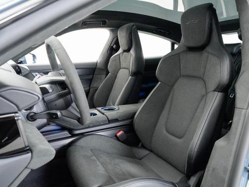 2025 Porsche Taycan GTS