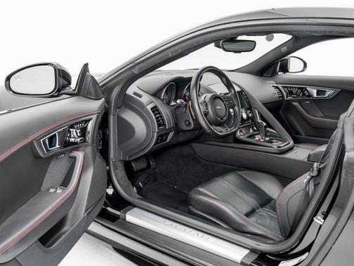 2015 Jaguar F-TYPE R