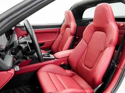 2024 Porsche 911 Targa 4S