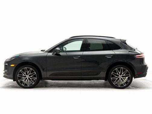 2025 Porsche Macan 