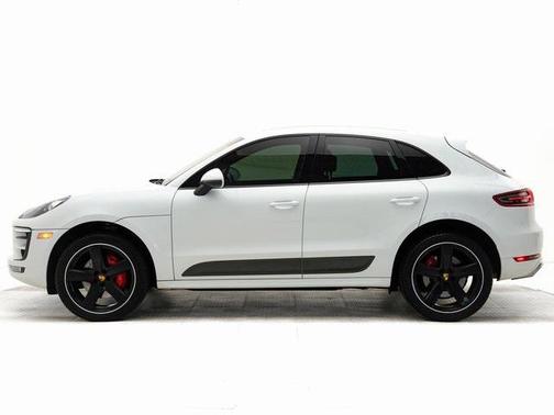 2015 Porsche Macan Turbo