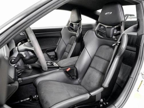 2022 Porsche 911 GT3