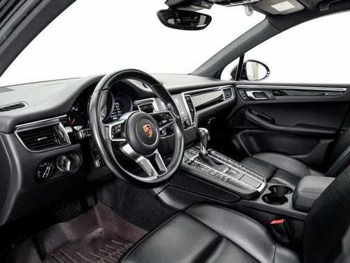 2018 Porsche Macan S
