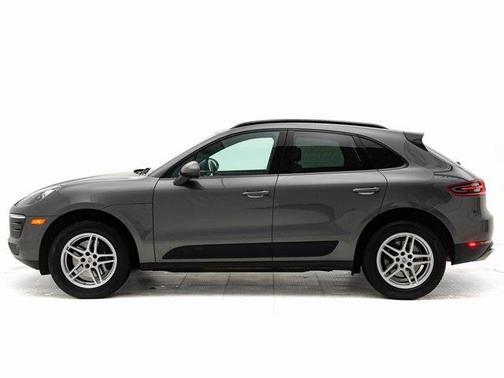 2018 Porsche Macan Base
