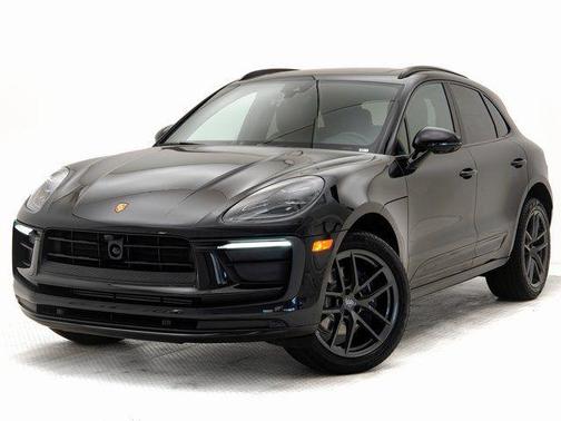 Jet Black Metallic 2025 Porsche Macan Macan