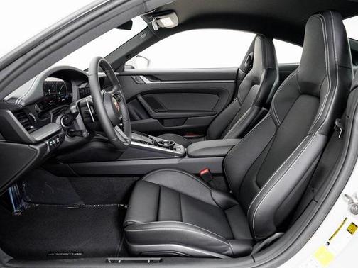 2026 Porsche 911 Carrera T