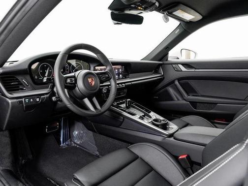 2026 Porsche 911 Carrera T