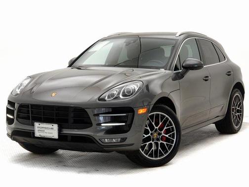 2016 Porsche Macan Turbo