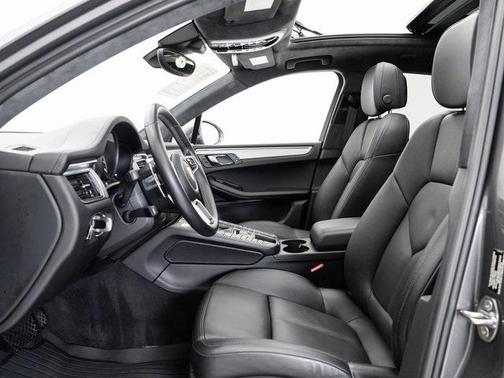 2016 Porsche Macan Turbo