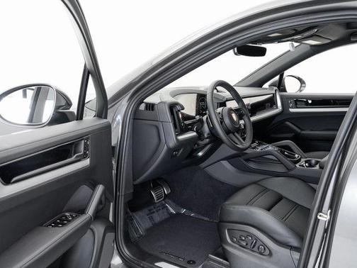 2026 Porsche Cayenne S