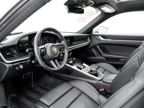 2024 Porsche 911 Carrera 4S