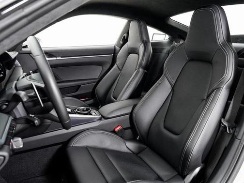 2025 Porsche 911 Turbo S