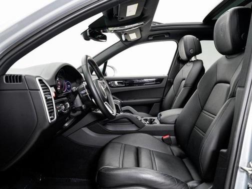 2023 Porsche Cayenne Cayenne
