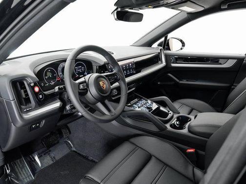 2025 Porsche Cayenne Cayenne