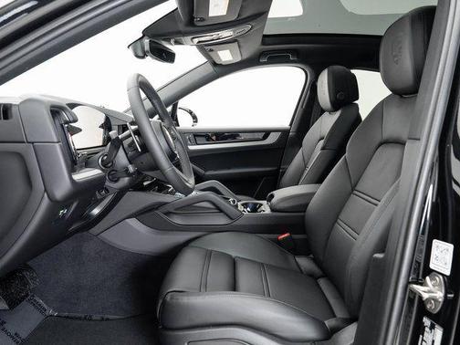 2025 Porsche Cayenne Cayenne