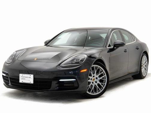 2018 Porsche Panamera 4S
