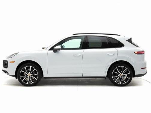 2023 Porsche Cayenne 