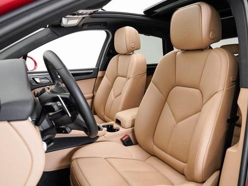 2024 Porsche Macan 