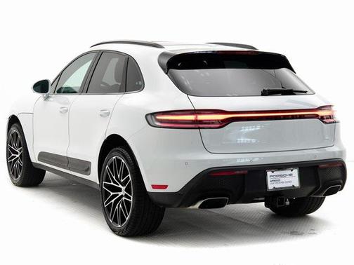 2024 Porsche Macan Base