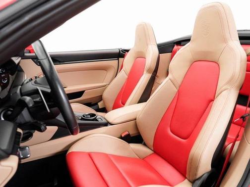 2022 Porsche 911 Carrera GTS