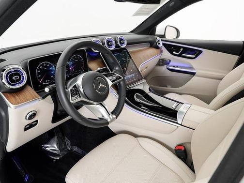 2023 Mercedes-Benz GLC 300 4MATIC