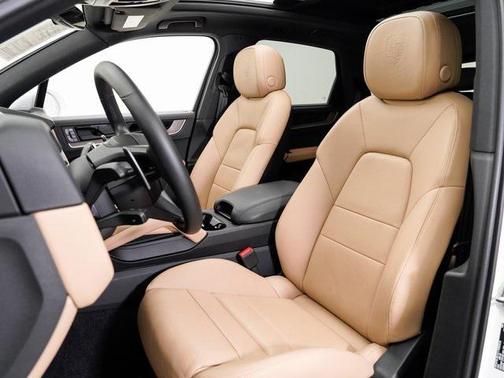 2025 Porsche Cayenne Cayenne