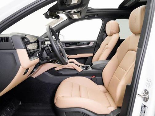 2025 Porsche Cayenne Cayenne