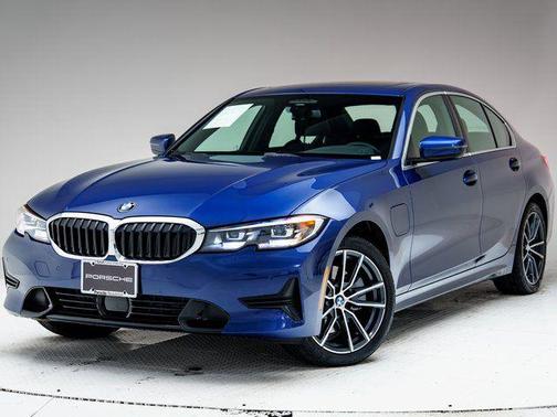 2021 BMW 330e xDrive