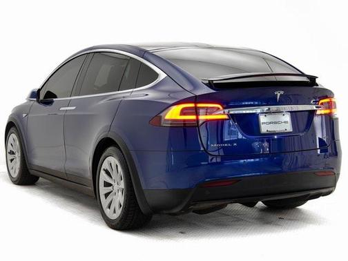 2016 Tesla Model X 90D