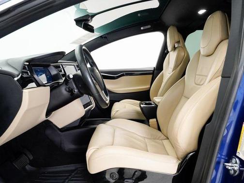 2016 Tesla Model X 90D