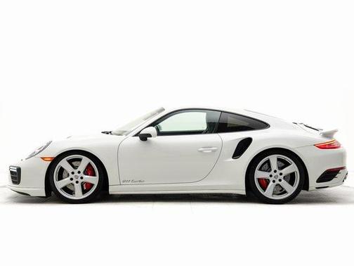 2018 Porsche 911 Turbo