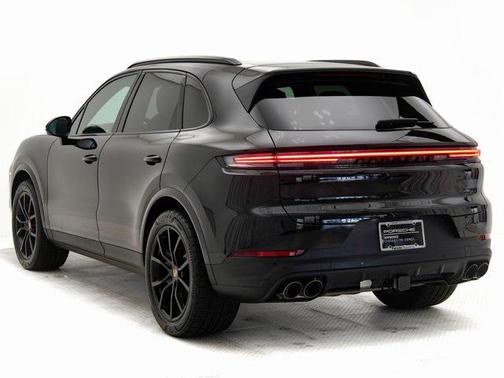 2025 Porsche Cayenne