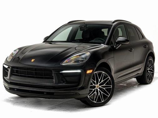 2022 Porsche Macan 