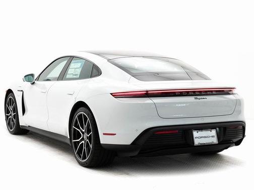 2023 Porsche Taycan