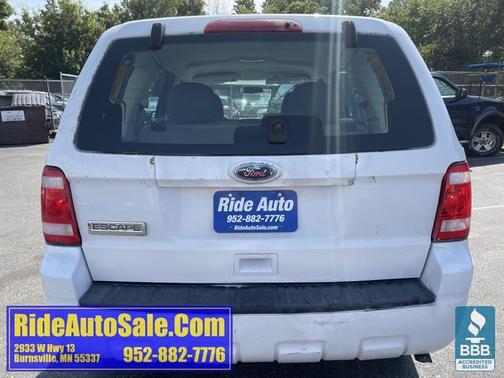 2010 Ford Escape XLS