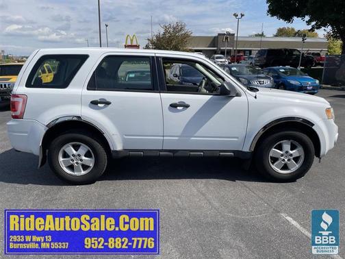 2010 Ford Escape XLS