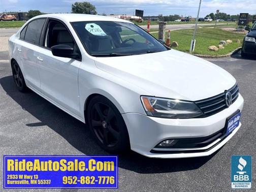 2016 Volkswagen Jetta 1.8T Sport
